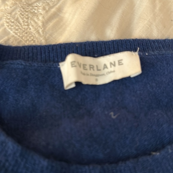 Everlane The Cashmere Crew Sweater (SW2) - Picture 4 of 5